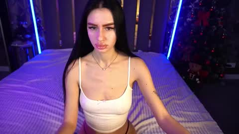 snow_whiteeex online show from December 20, 6:39 am