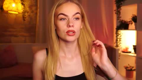 Hanna online show from September 12, 8:34 am