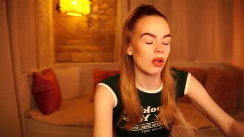 Hanna online show from March 11, 9:34 am