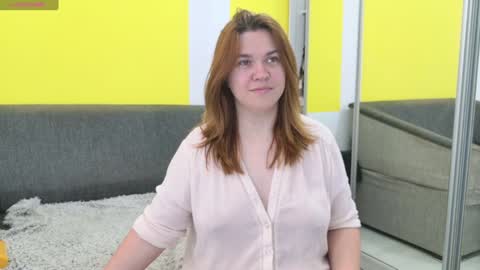 snowflakec online show from December 7, 9:44 pm