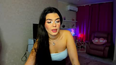 snowingwinter online show from November 8, 12:32 pm