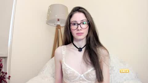 Ann online show from February 12, 1:57 pm