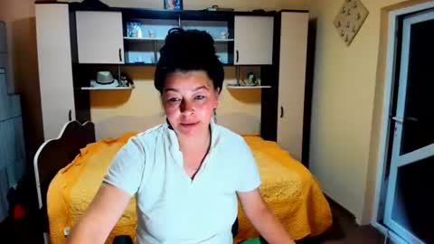 Soffy online show from June 23, 4:54 am