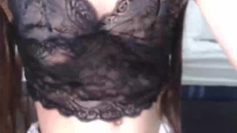 Snapshot of sofhireyes chatting on October 7, 8:24 pm sofhireyes online show from October 7, 8:24 pm