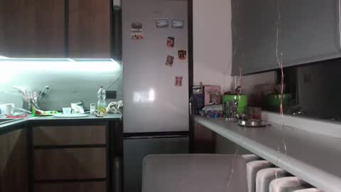 Sofi online show from September 28, 7:19 pm