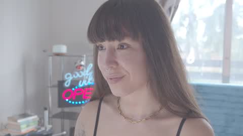 Snapshot of sofi_mora chatting on December 17, 3:17 pm Sofi Mora online show from December 17, 3:17 pm