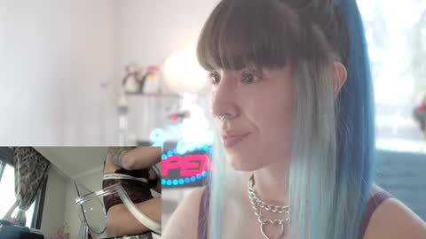 Snapshot of sofi_mora chatting on December 30, 3:56 pm Sofi Mora online show from December 30, 3:56 pm
