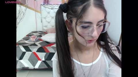 sofi_san online show from September 24, 2:27 pm