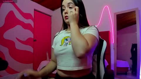  LAURA SOFIA  online show from February 11, 8:37 am