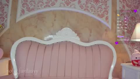 Snapshot of sofia_fantasyy chatting on September 15, 12:35 pm Sofia fantasyy Online 0700 to 1400 gmt-5 online show from September 15, 12:35 pm