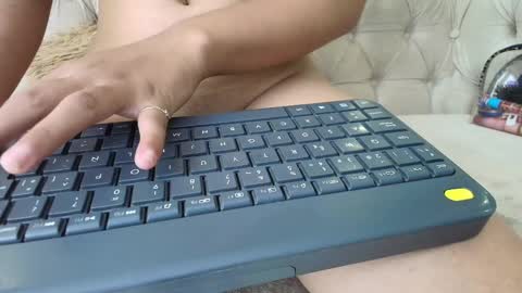 Sofi  online show from April 12, 7:05 pm