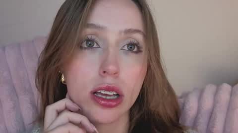     online show from January 13, 3:45 am