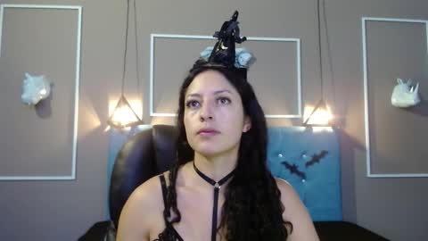 Sofa online show from October 21, 11:14 am