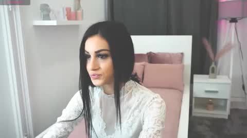 Sophia Islander online show from November 15, 12:17 pm