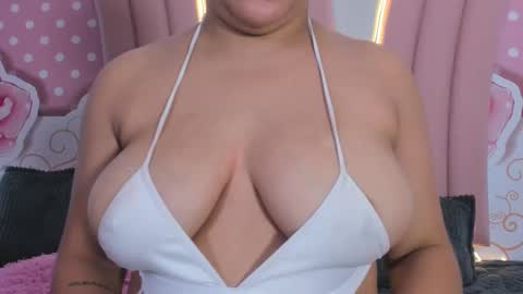 sofiaabigboobs online show from November 11, 2:36 pm