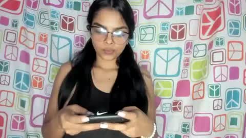 Danna Sofia online show from February 3, 6:17 pm