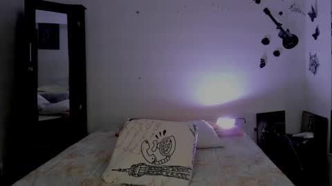 sofiacruz16 online show from December 4, 12:58 pm