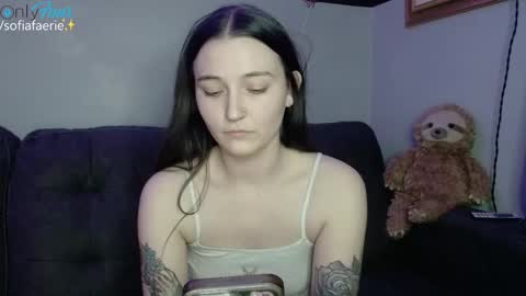 sofiafaerie online show from February 9, 9:39 pm