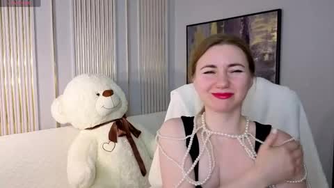 Sofia online show from April 19, 1:16 am