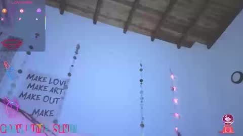 SOFIA NIX online show from April 19, 6:10 pm