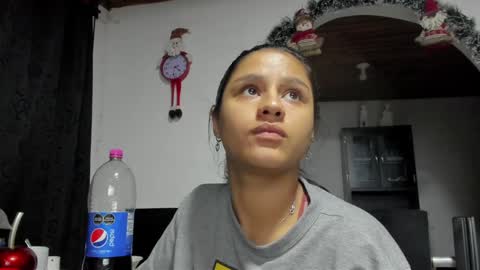 Danna Sofia online show from December 10, 11:51 pm