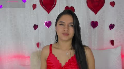 Danna Sofia online show from February 16, 10:10 pm