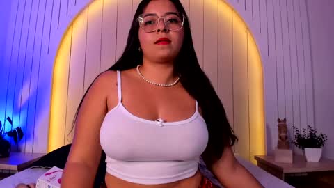 Snapshot of sofii_lopezz chatting on January 18, 2:47 am Sofii Lopezz online show from January 18, 2:47 am
