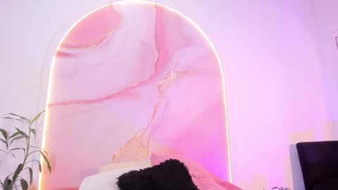 Snapshot of sofii_lopezz chatting on September 9, 1:33 pm Sofii Lopezz online show from September 9, 1:33 pm