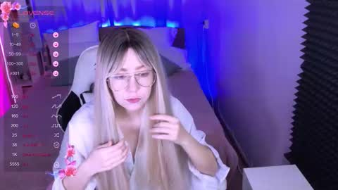 Sofia online show from October 22, 2:38 am