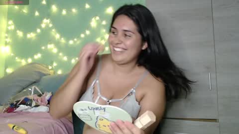 Snapshot of sofimabelnasty19 chatting on January 22, 2:37 am sofi online show from January 22, 2:37 am