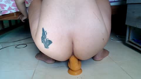 Snapshot of sofimabelnasty19 chatting on December 20, 2:27 pm sofi online show from December 20, 2:27 pm