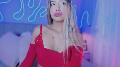 Sofi online show from November 26, 12:50 pm