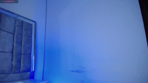 softaddiction online show from November 28, 9:29 pm