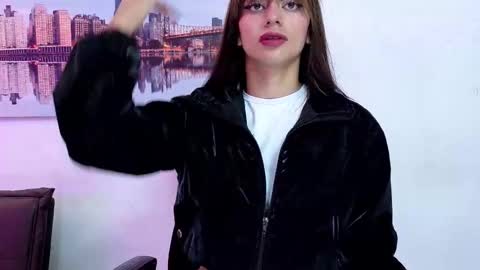 sofy_durand online show from March 28, 12:04 pm