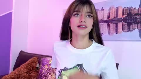 sofy_durand online show from March 26, 12:18 pm