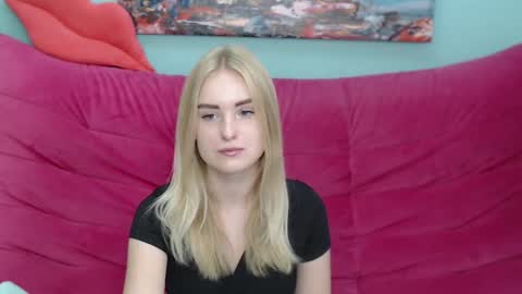 Sofie  online show from September 28, 5:14 am