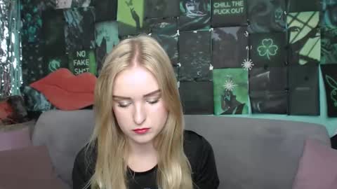 Sofie  online show from September 11, 4:35 am