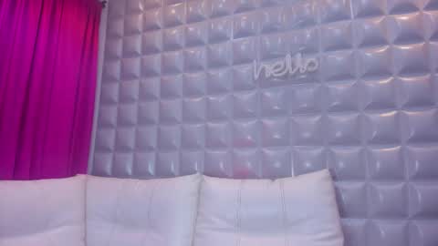 SOL  ANGEL online show from December 15, 4:01 pm