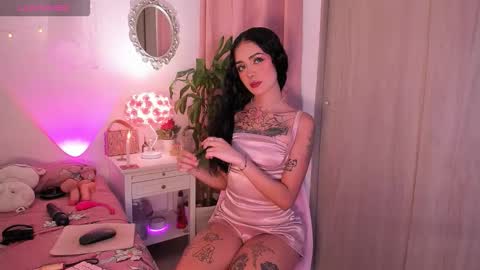 solecito online show from March 11, 4:49 am