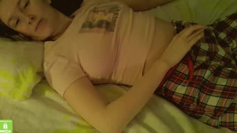 Mary online show from February 26, 8:57 pm