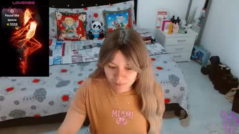 sonialatin69 online show from December 15, 12:21 pm