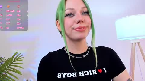 Your ghost wife online show from February 13, 5:58 pm