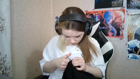 Mila online show from March 29, 6:29 pm