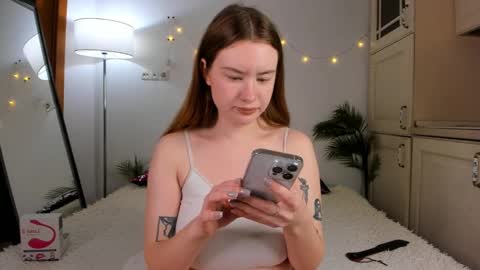 Snapshot of sonya_baby chatting on February 11, 12:47 pm SONIA online show from February 11, 12:47 pm