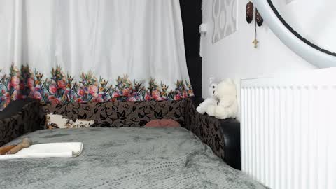 Sonya online show from December 15, 4:07 am