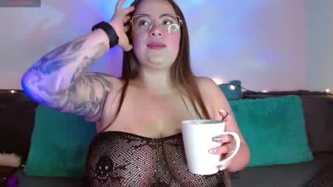 soofy online show from September 11, 1:39 am