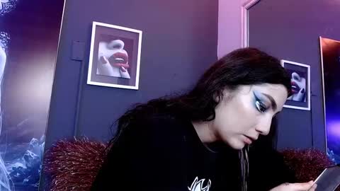 Snapshot of sophia_dk chatting on February 27, 2:10 pm sophia hottie online show from February 27, 2:10 pm