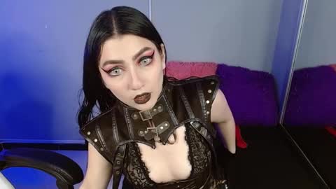 Snapshot of sophia_dk chatting on February 10, 3:53 pm sophia hottie online show from February 10, 3:53 pm
