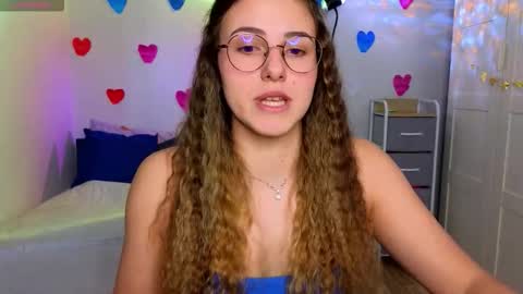 Sophia online show from February 6, 8:50 am