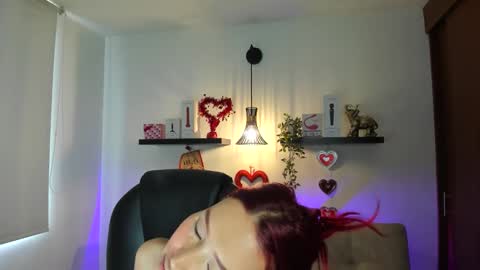 sophia_miller4 online show from February 22, 7:26 pm